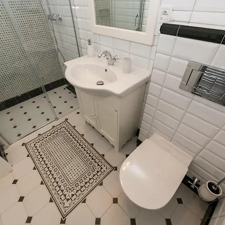 Apartamento New Studio 3 - Self Check In With Parking Included *